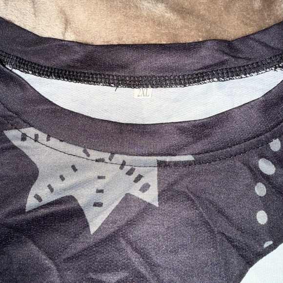 Nightmare Before Christmas (Jack & Sally) Women’s Crew Neck Sweatshirt size XL - Picture 2 of 2